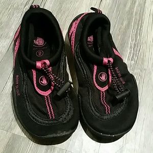 Kids body glove water shoes